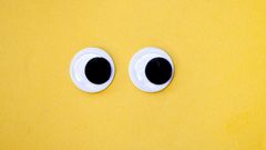 PSA: This Common Bowel Disease Can Harm Your Eyes