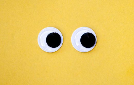 PSA: This Common Bowel Disease Can Harm Your Eyes