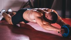 How to Use the Ab Wheel the Right Way