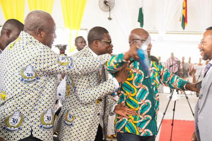 Mahama showed maturity during church clash - Owusu Bempah