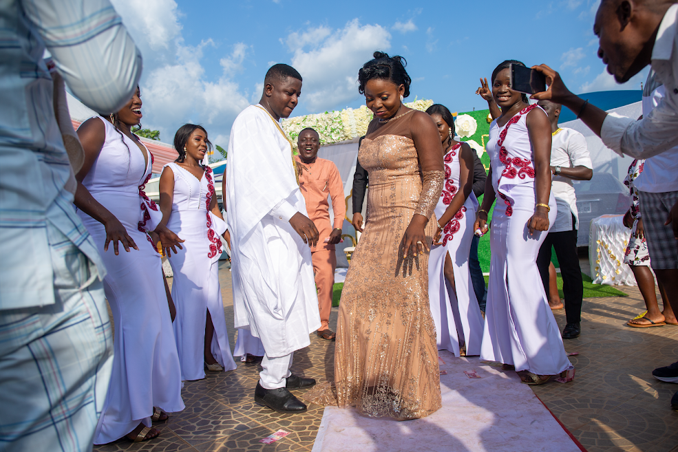 Pulse Ghana's Entertainment editor ,David Mawuli ties the knot in a beautiful ceremony