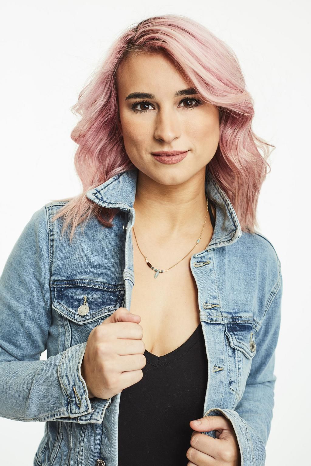 Meet 'The Bachelor Presents: Listen To Your Heart' Cast Of Singing Singles