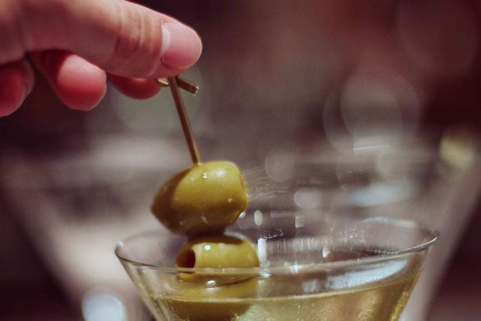 Dr. Pimple Popper Pops an 'Olive' Pilar Cyst