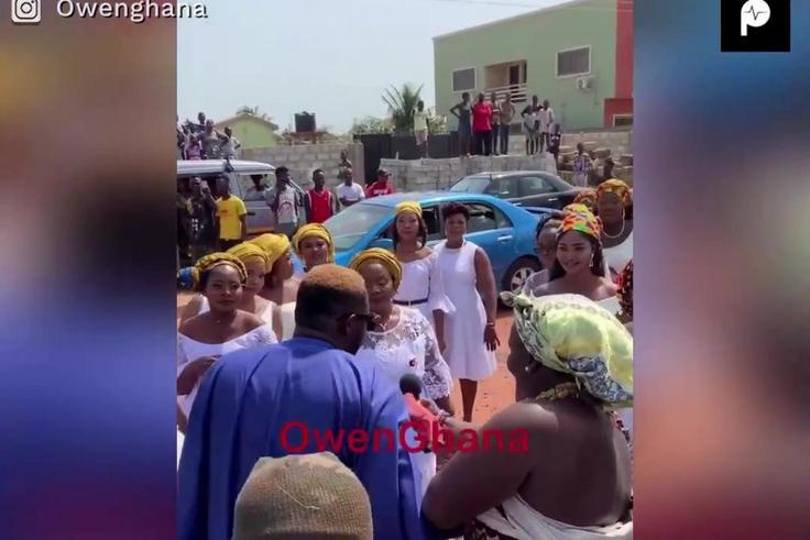 Medikal arrives at his traditional wedding ceremony.