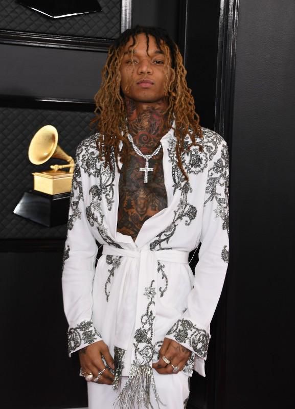 Grammy Awards 2020: Here are the overly bold fashion statements we saw at the event