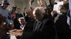 He Played With Charlie Parker. For $15 He'll Play With You.