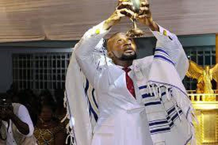 “You’ll wake up in the morning and heavy rain has washed away Coronavirus” - Ghanaian pastor