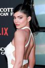 Here's Everything Kendall And Kylie Jenner Eat In A Day