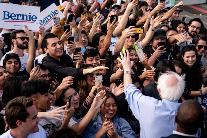 Sanders Is Stirring Cold War Angst. Young Voters Say, So What?