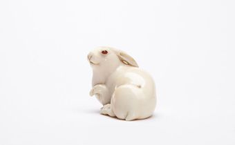 'The Hare With Amber Eyes' Comes Home
