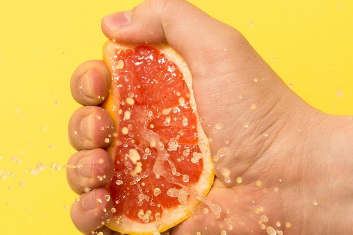 Dr. Pimple Popper Removes a 'Grapefruit' Lipoma