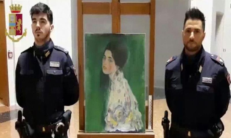 The stolen Klimt back inside the Piacenza gallery