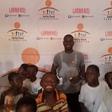 Jonathan Mensah makes donation to Street Academy