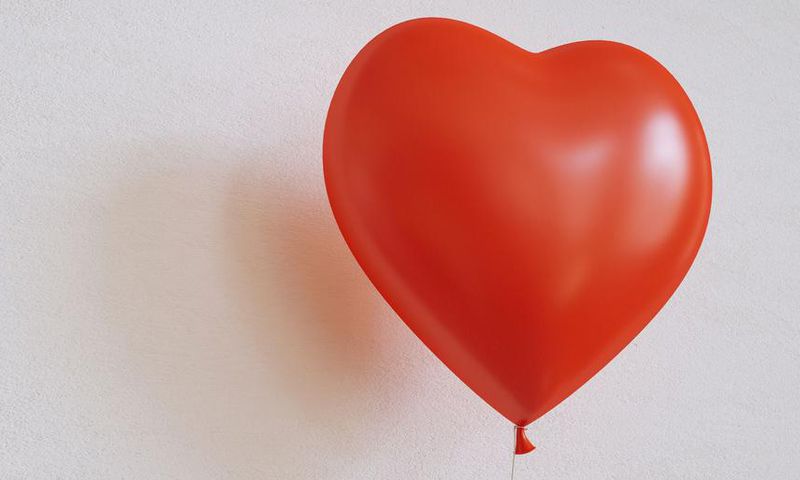 Dr. Pimple Popper Pops 'Heart' Lipoma
