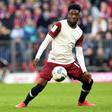Bayern Munich's teenage Canada internanational Alphonso Davies, 19, has extended his contract with the reigning Bundesliga champions until 2025.