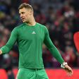 Bayern Munich goalkeeper Manuel Neuer wants to bounce back from defeat to Leverkusen last weekend by beating leaders Borussia Moenchengladbach