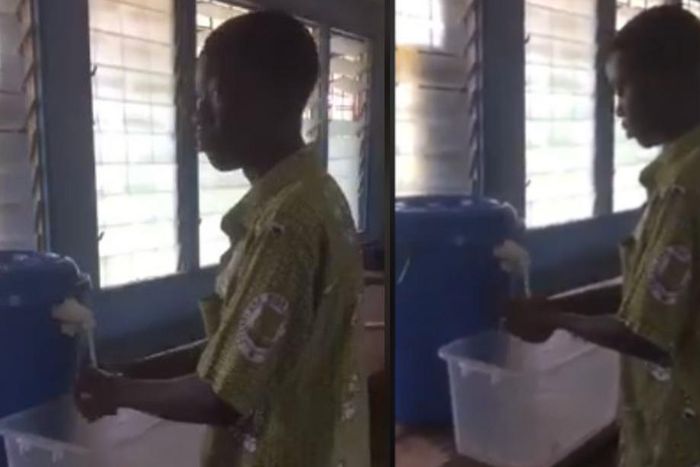 SHS students create touch-free Veronica bucket to help fight Coronavirus