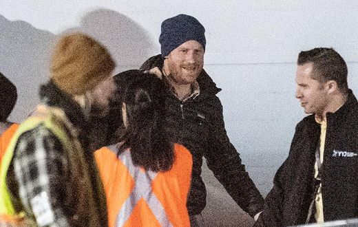 Prince Harry boards commercial flight after quitting royal life