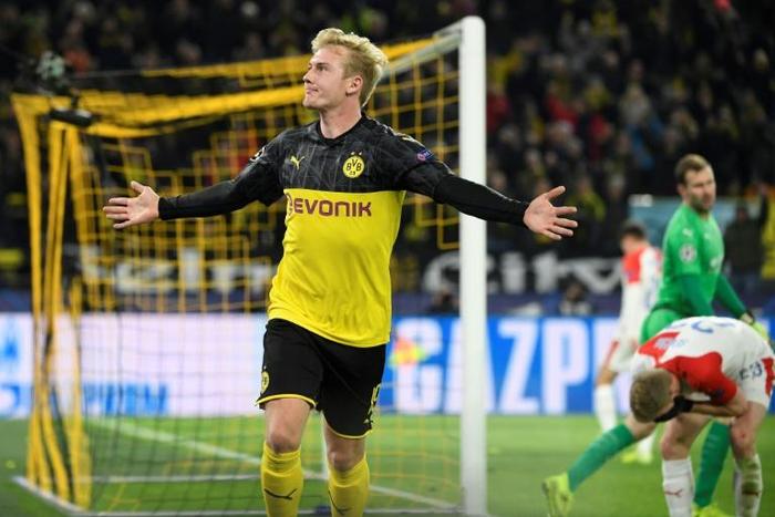 Julian Brandt's second goal in the Champions League helped Borussia Dortmund into the last 16