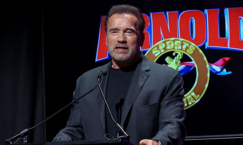 Arnold Donates $1 Million to Coronavirus Relief