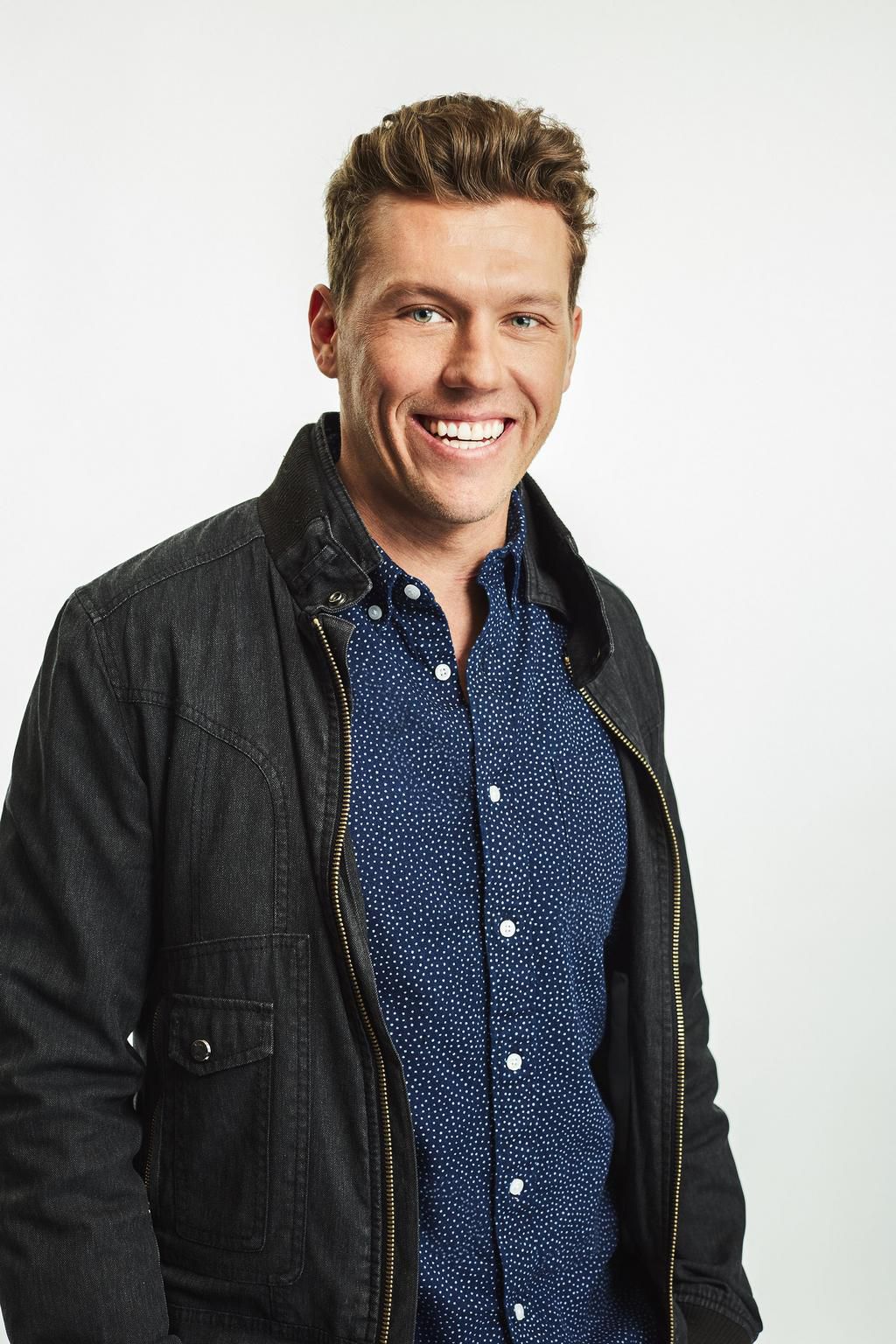 Meet 'The Bachelor Presents: Listen To Your Heart' Cast Of Singing Singles