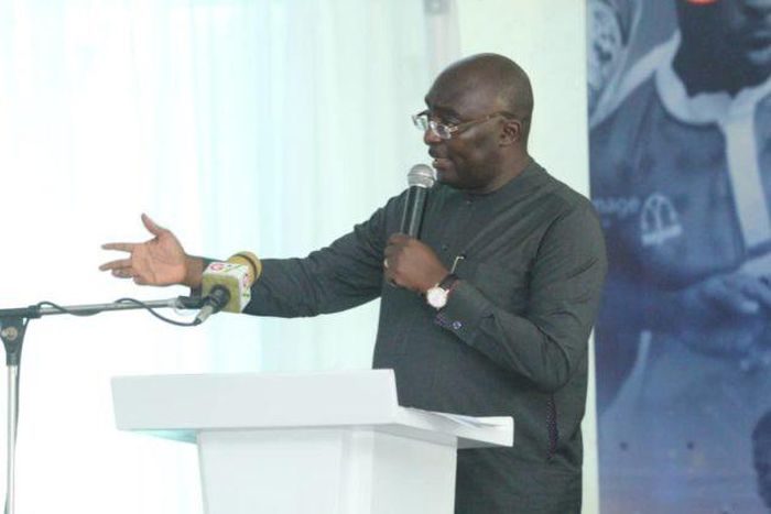 Bawumia urges football clubs to go paperless in ticket sales