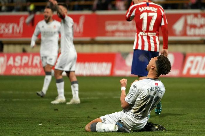 Cultural Leonesa defender Virgil Theresin celebrates
