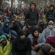 EU to Offer 2,000 Euros to Migrants in Greece to Go Home