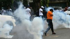 In Abidjan, security forces in uniform and plain clothes stormed Soro's GPS headquarters