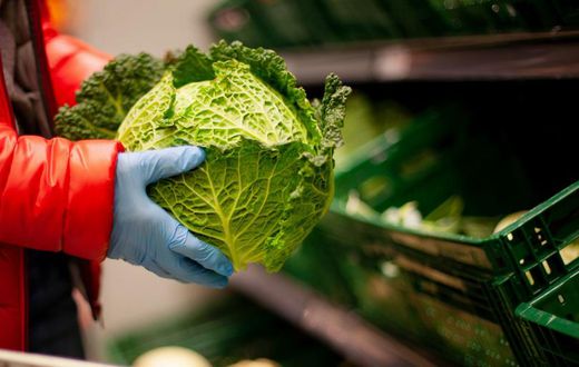How To Go To The Store Safely During COVID-19