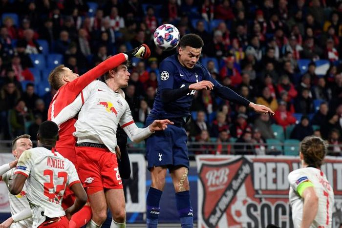 Dele Alli blamed Tottenham's mental fragilities for a 3-0 defeat by Leipzig