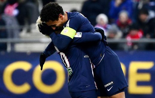 Marquinhos showed his appreciation after Neymar set up his goal at Reims