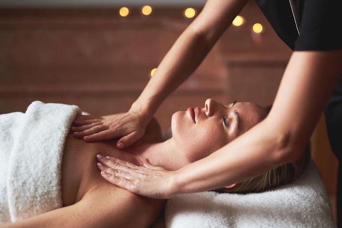 What Is A Breast Massage And How Do You Do It?