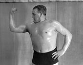 45 Vintage Bodybuilding Photos From the Early 1900s