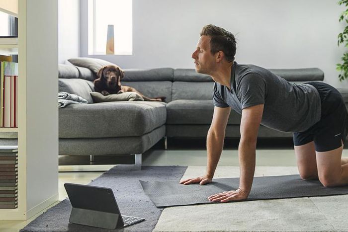 This Whole-Body Mobility Routine Gets You Moving