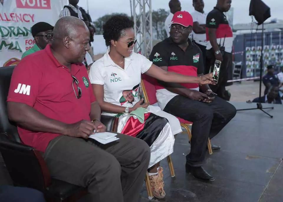 ___7300654___2017___9___12___13___mzbel-meets-john-mahama2