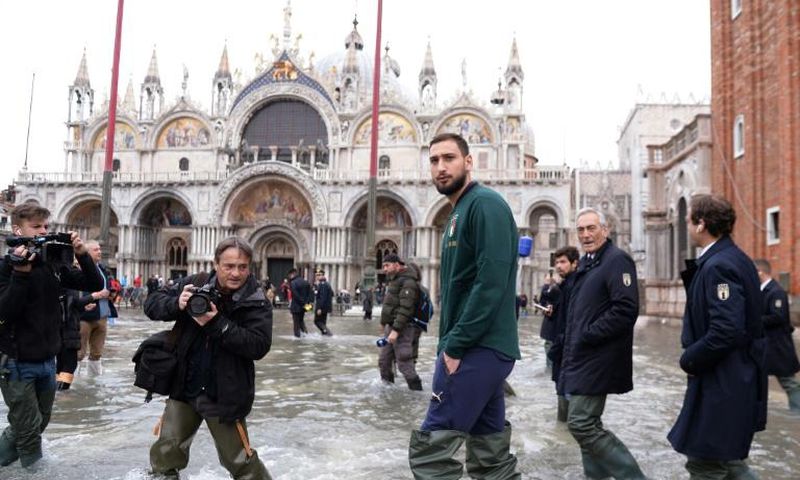 National goalkeeper Gianluigi Donnarumma was among an Italian Football Federation delegation to visit flooded St. Mark's Square in Venice