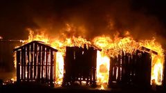 Fire displaces over 200 scrap dealers, kayayei at Dagombaline