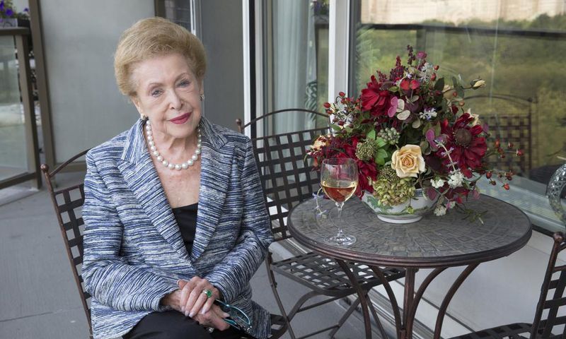 Mary Higgins Clark, Best-Selling Queen of Suspense, Dies at 92
