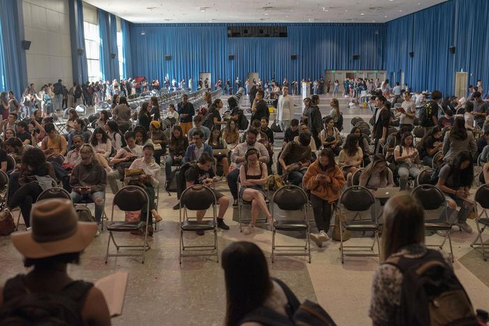 Long Lines and a Surge for Sanders