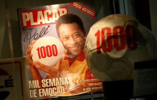Pele displayed items celebrating his 1,000th goal before a memorabilia auction in London in 2016