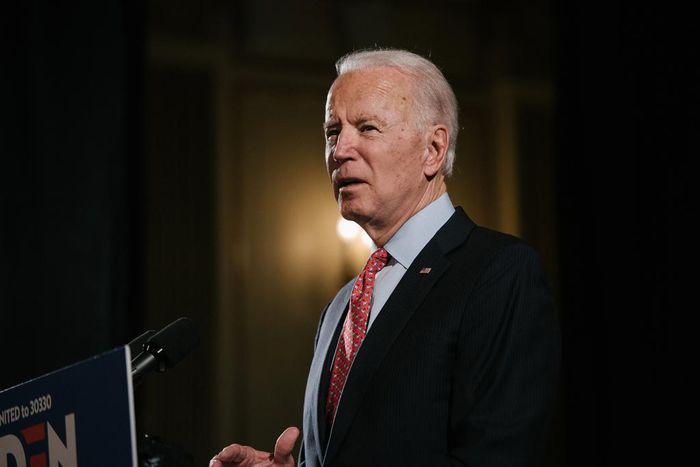 Joe Biden and Bernie Sanders Rebuke Trump Over Virus