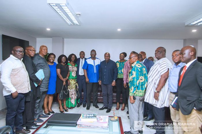 Mahama meets NAGRAT Executives