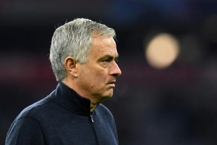 Tottenham manager Jose Mourinho says Spurs can finish in the top four of the Premier League