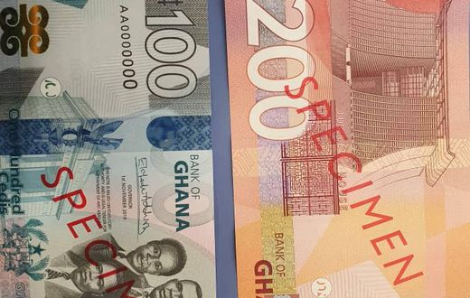200 and 100 cedis notes
