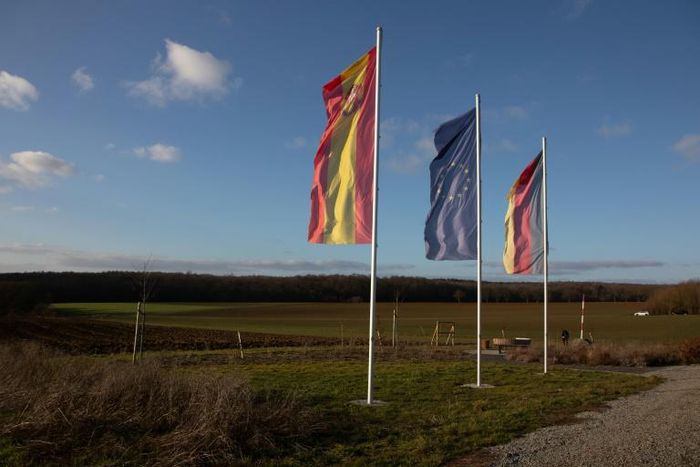 The new geographic centre of the European Union was calculated precisely by France's IGN geographic institute using a "centre of gravity" model taking into account the bloc's remaining territory