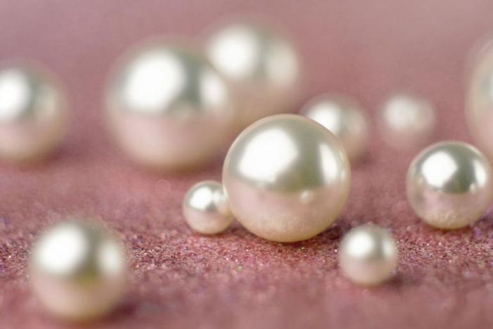Dr. Pimple Popper Pops a 'Pearl' Milia