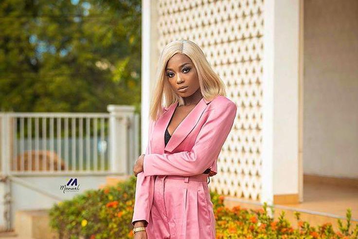 Ghanaian musician, Efya