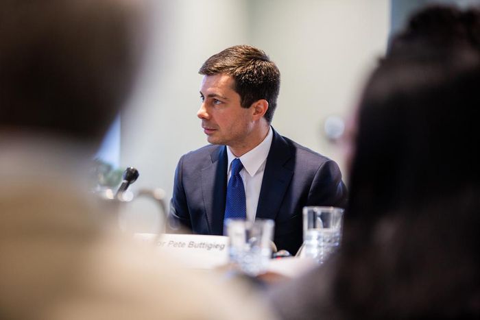 Pete Buttigieg Is Met With Protests as He Opens His Fundraisers to Press