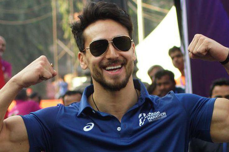 Tiger Shroff Shared a Clip of His Home Workout